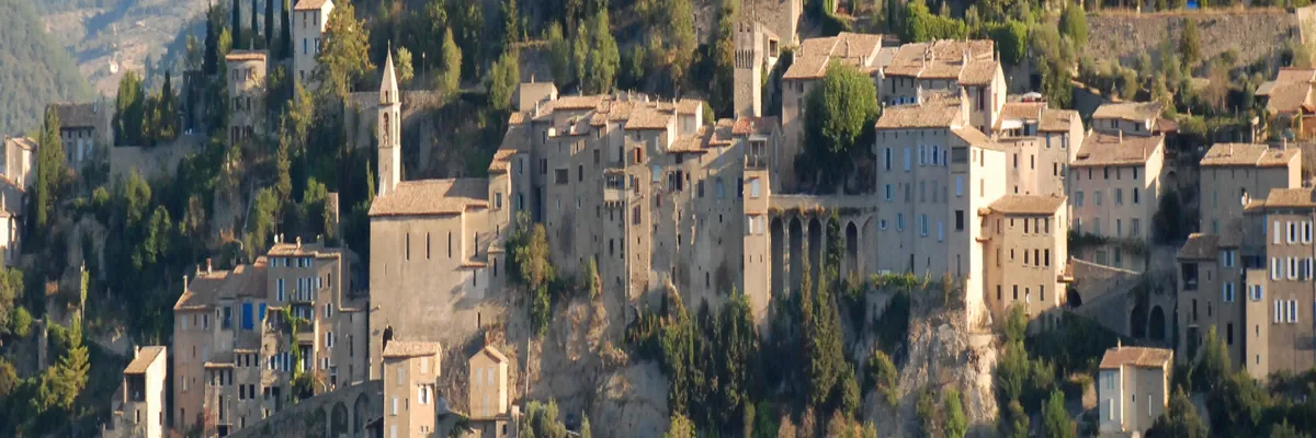 image-monte-escalier-montbrun-les-bains.webp Image Monte escalier Montbrun-les-Bains