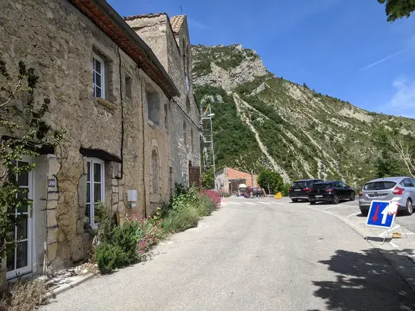 Monte Escalier 26 Monte escalier Chalancon