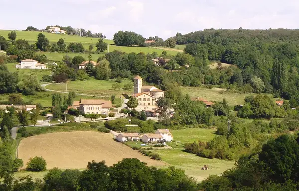 Monte Escalier 26 Monte escalier Le Chalon