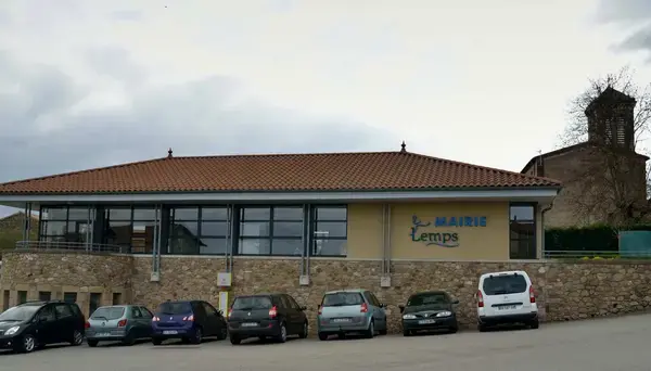 Monte Escalier 26 Monte escalier Lemps