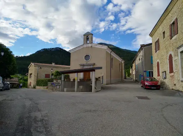 Monte Escalier 26 Monte escalier Marignac-en-Diois