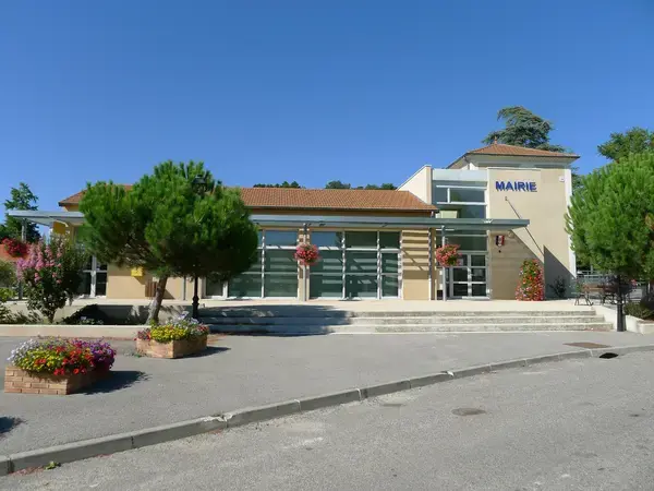 Monte Escalier 26 Monte escalier Montvendre