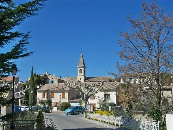 Monte Escalier 26 Monte escalier Saint-Pantaléon-les-Vignes