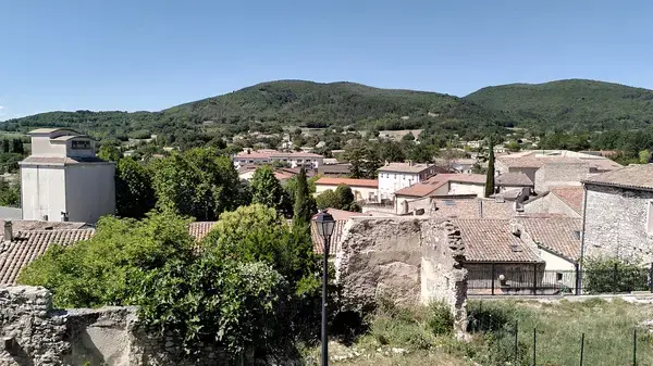 Monte Escalier 26 Monte escalier Sauzet